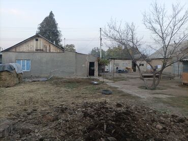 дом бишкекте: Үй, 12 кв. м, 4 бөлмө