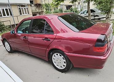 mercedes 190 diesel: Mercedes-Benz C 180: 1.8 l | 1995 il Sedan — 4