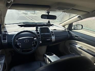 Toyota: Toyota Prius: 2005 г., 1.5 л, Вариатор, Гибрид, Хэтчбэк — 5