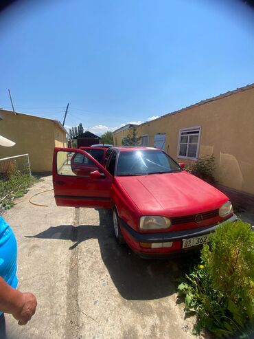 фар голф 3: Volkswagen Golf: 1993 г., 1.8 л, Механика, Бензин, Хэтчбэк