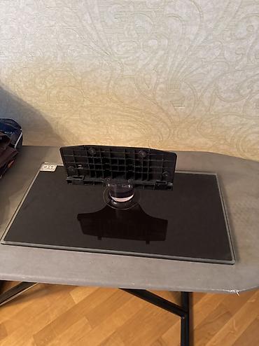 Elektronika: Samsung LED televizor + orijinal pult+ öz ayaqaltısı (stendi) və divar — 4