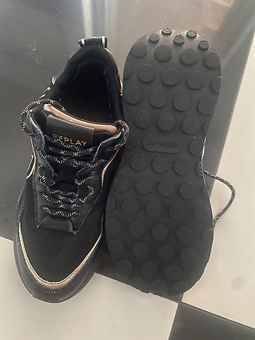 buzz patike tn muske: REPLAY ženske patike – crne sa zlatnim detaljima - Brend: REPLAY — 2