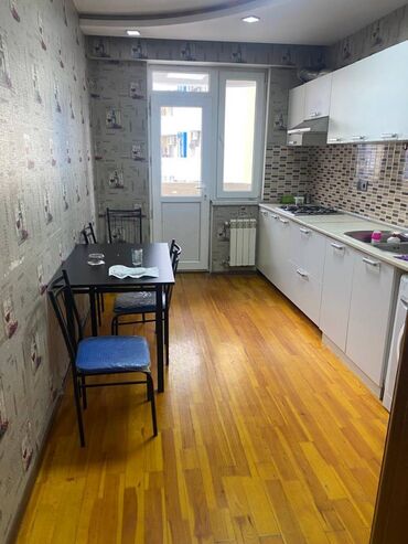 Uzunmüddətli kirayə mənzillər: Bakıxanov qəsəbəsi, Akkordun binalarında, 19 mərtəbəli binaın 13-cü — 4