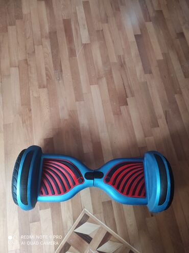 hoverbord: Giroskuterlər