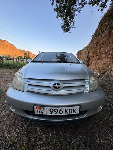 camry 55 se: Scion xA: 2005 г., 1.5 л, Автомат, Бензин, Хэтчбэк — 4
