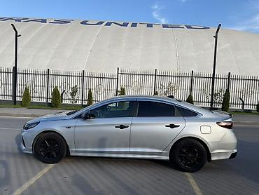 sonata uf: Hyundai Sonata: 2019 г., 2 л, Автомат, Газ, Лифтбек — 2