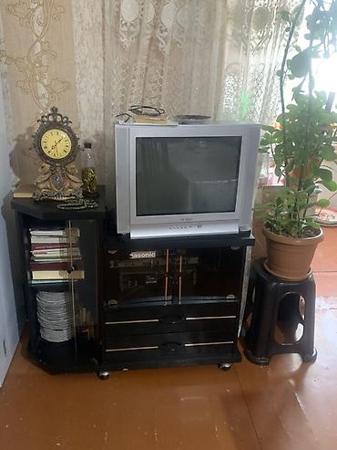 perla tv stend: Şüşələrində catı və olmuyanı var televizorsuz 10 manat televizorla — 2