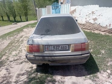 Audi: Audi 80: 1987 г., 1.8 л, Механика, Бензин