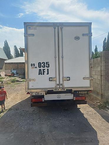 мото бокс: Рефрижераторный фургон Mercedes‑Benz Sprinter - База: Mercedes‑Benz — 2