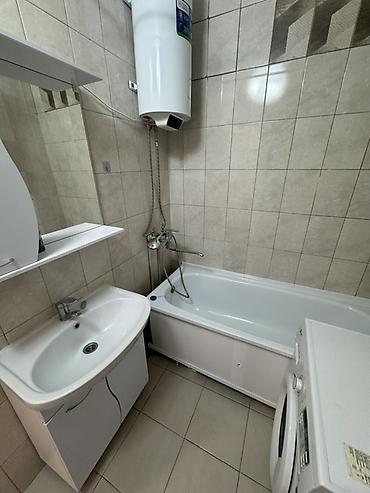 Продажа квартир: 1 комната, 44 м², 12 мкр 106 серия улучшенная, 8 этаж, Евроремонт — 13