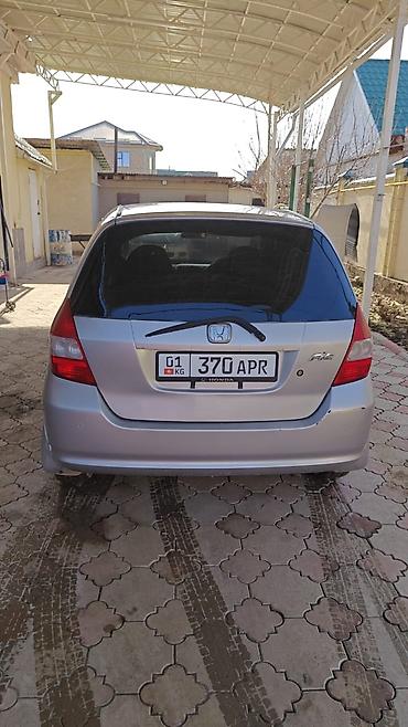 Honda: Honda Fit: 2003 г., Хэтчбэк — 4