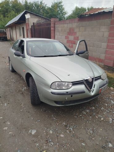 компрессор в рассрочку: Alfa Romeo 147: 2000 г., 1.6 л, Механика, Бензин, Седан