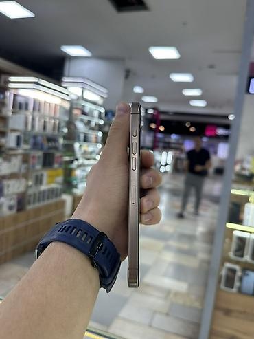 mortal kombat 11 ultimate: IPhone 16 Pro Max, 512 ГБ, золотистый (стикер: “16 Pro Max 512 gb — 3