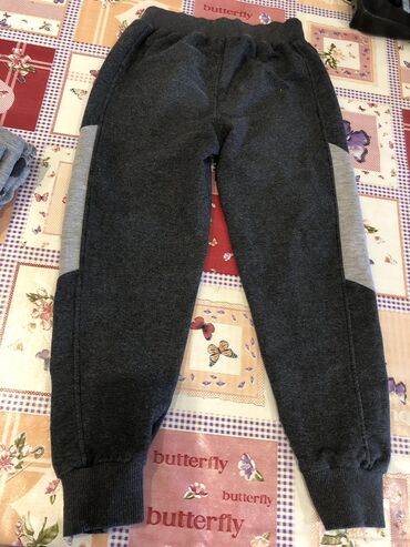 Köynəklər: 5-7 yasha geyimler,yaxshi veziyyetde,hem shalvar hem koynekler — 11