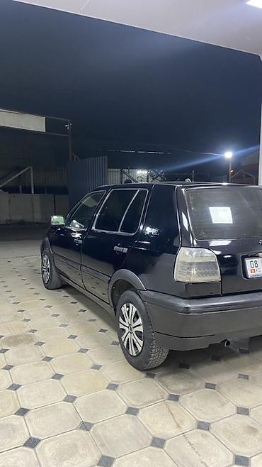 фольксваген голь: Volkswagen Golf: 1993 г., Механика, Хэтчбэк — 5