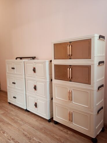 Mətbəx mebeli: Yenidirler !
3- ü bir yerdə 130 AZN
Ünvan Xırdalan — 2