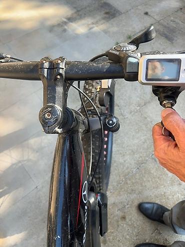 Velosipedlər: İşlənmiş Elektrik velosipedi 26", sürətlərin sayı: 12, 500-750 Vt, Ünvandan götürmə — 2