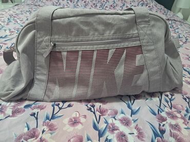 pello torbe: Nike