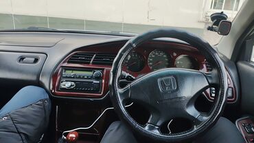 машина кейж: Honda Accord: 2000 г., 2 л, Автомат, Седан