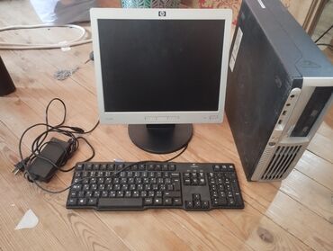 Аксессуары для ПК: Fərdi kompüter dəsti, monitor, sistem bloku, klaviatura və enerji