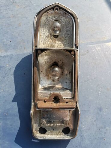 Auto delovi: Stop lampa bez stakla Lada 2102 Karavan. Polovno, ocuvano. Nemam — 2