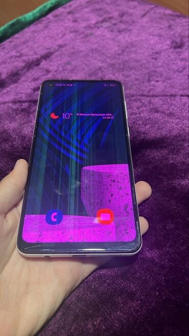 телефоны poko: Samsung Galaxy A21, Б/у, 64 ГБ, цвет - Белый, 2 SIM