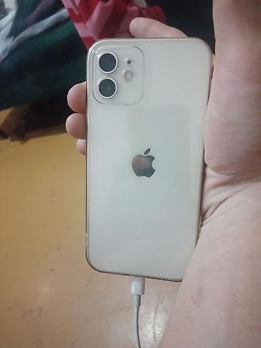 IPhone 12белый цвет, в прозрачном чехле. Характеристики и