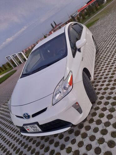 тайота альфарть: Toyota Prius: 2015 г., 1.8 л, Робот, Гибрид, Хэтчбэк