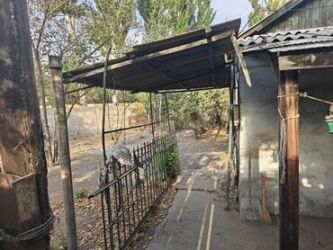 сдаётся дом кара жыгач: 100 кв. м, 4 бөлмө, Забор, тосулган, Жертөлө, ороо