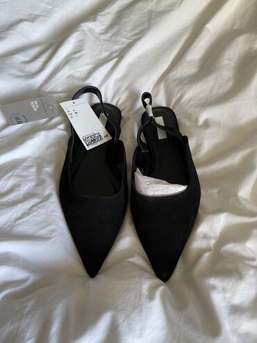 рабочая обувь: H&M босоножки, натуральная замша, новые, размер: 38