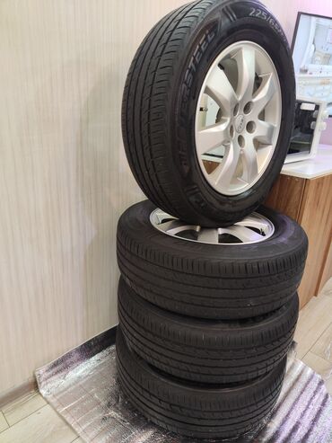 farsunka kia: İşlənmiş Disk təkər Kia 225 / 65 / R 17, 5 Boltlu