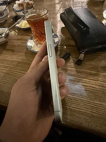 iphone 2g apple: IPhone 15, Ağ, Face ID — 6