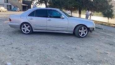 w210 выхлоп: Mercedes-Benz : 2000 г., 3.2 л, Автомат, Бензин — 1