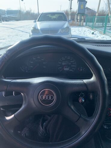 Audi: Audi 100: 1992 г., Механика, Бензин, Седан — 1