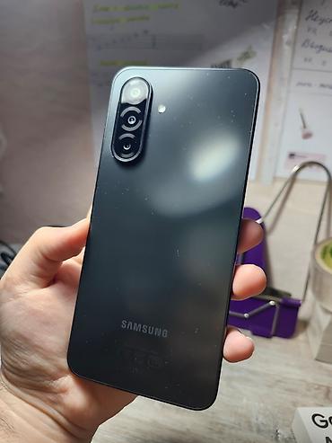 Samsung: Samsung Galaxy A17, Б/у, 128 ГБ, цвет - Черный, 2 SIM — 2