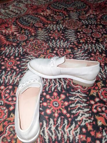 женские туфли 41: Туфли Basconi, 37, цвет - Бежевый