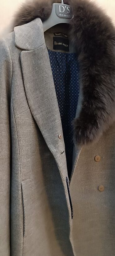 Paltolar: Payto kaşmir natural mexli. Boz rengli. Qalın astarlı 350 manata — 7