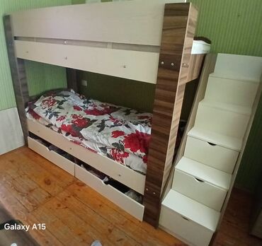 Yataq otağı dəstləri: Qız üçün, İşlənmiş, Çarpayı, Matras ilə, Siyirməli