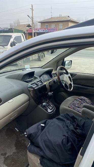 Mitsubishi: Mitsubishi Chariot: 2002 г., 2.4 л, Автомат, Бензин, Минивэн — 13