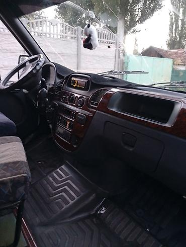 Унаа: Mercedes-Benz Спринтер: 2005 г., 2.2 л, Кол менен иштөөчү, Дизель, Бус — 3
