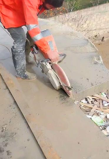Beton işləri: Beton kesen beton deşen karot hilti senarez beton kesme deşmə işleri — 9