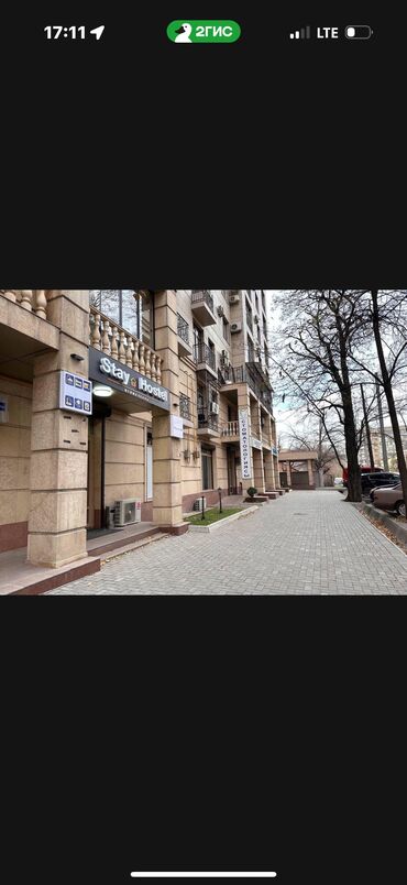 снять квартиру в частном секторе: 2 бөлмө, 72 кв. м, Элитка, 7 кабат, Косметикалык ремонт