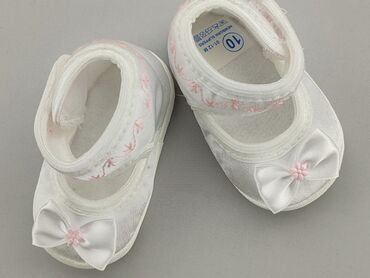 buty z odkrytymi palcami i zakrytą piętą: Baby shoes, 15 and less, condition - Perfect