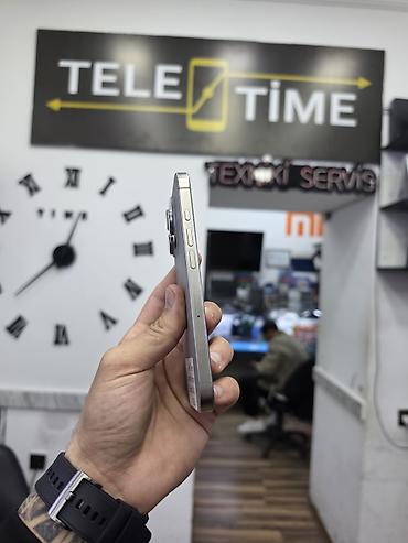 i̇phone telefon: IPhone 16 Pro, 256 GB, Natural Titanium, Zəmanət, Simsiz şarj, Face ID — 6