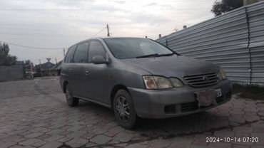 Toyota: Toyota Gaia: 2000 г., 2 л, Автомат, Бензин, Вэн/Минивэн