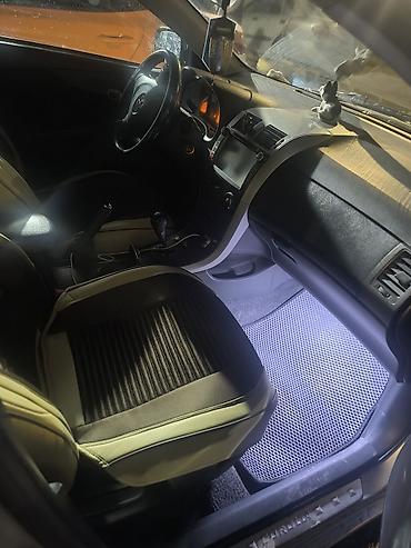 Toyota: Toyota Corolla: 2007 г., Бензин, Седан — 10