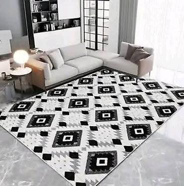 kovane stolice: Tepih 160×200 
Moderan i praktičan.
Cena:6000 dinara⚡️🔔🔔 — 7