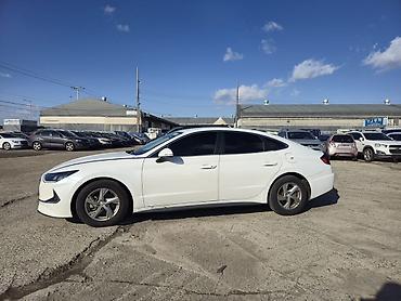 санота: Hyundai Sonata: 2021 г., Гибрид, Седан — 4