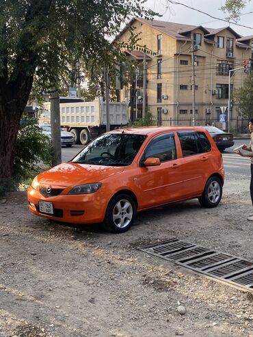 Mazda: Mazda Demio: 2003 г., 1.5 л, Автомат, Бензин, Седан