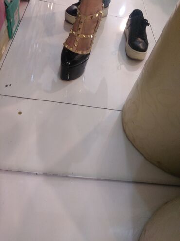 Tuflilər: Tuflilər, Ölçü: 35, Yeni — 14